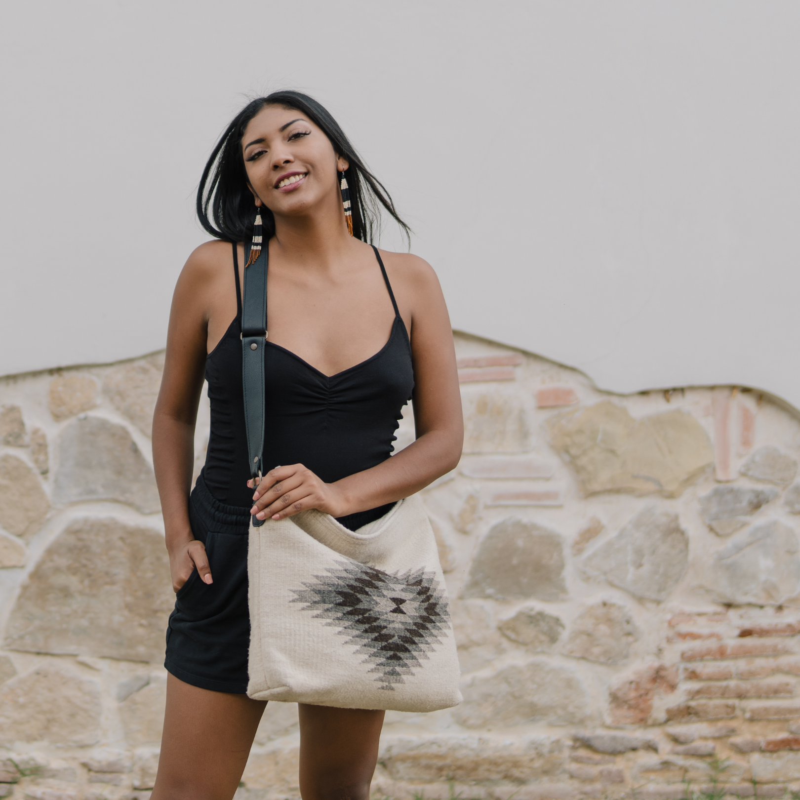 CHAVELA SHOULDER BAG