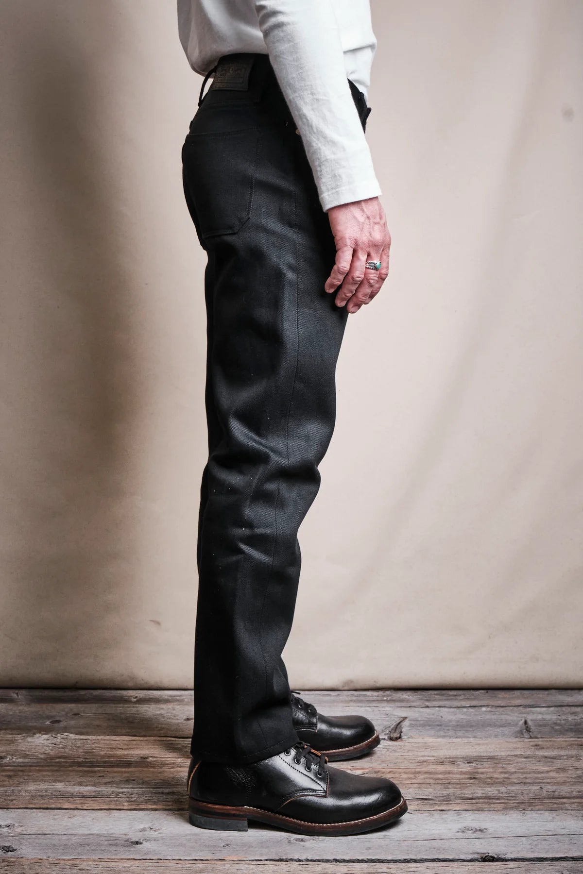 PORTOLA CLASSIC TAPER 15.75 OUNCE BLACK DENIM