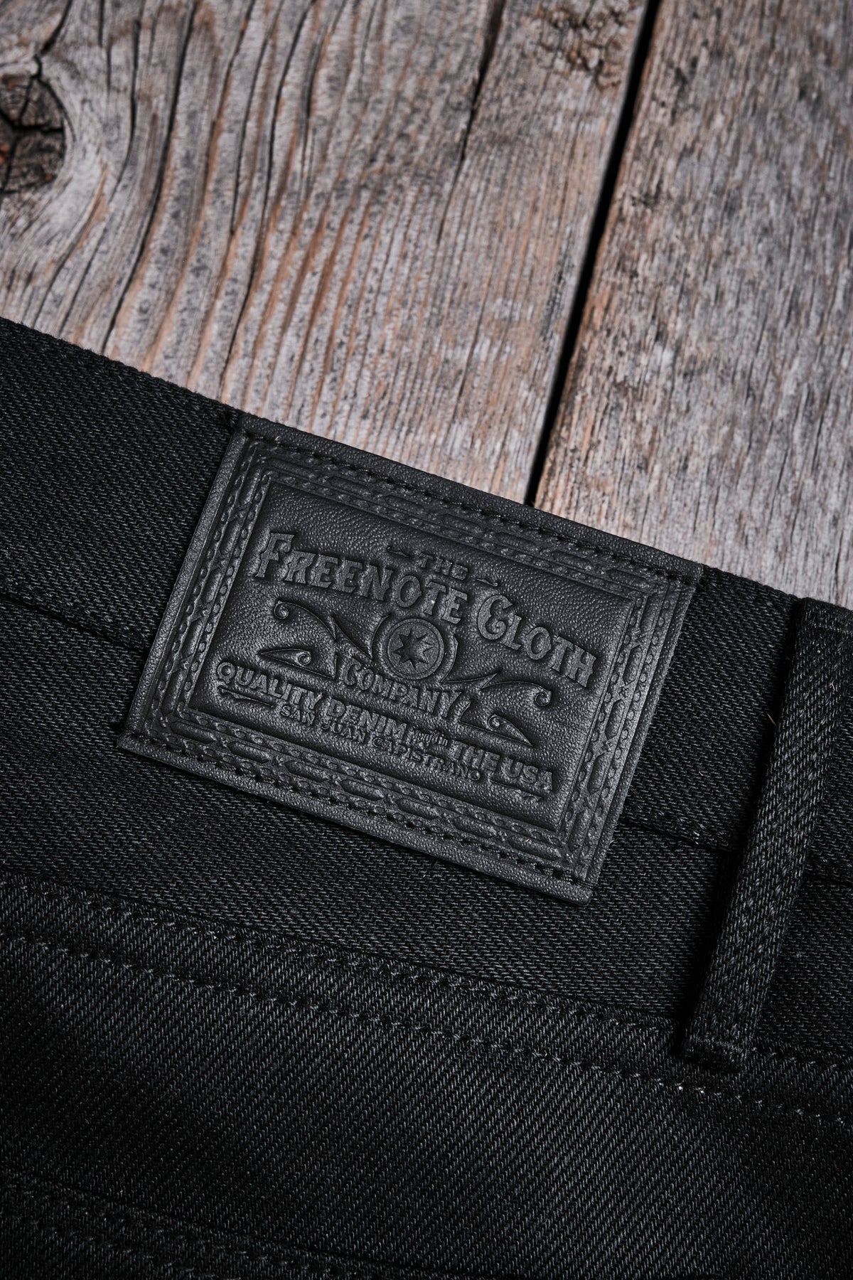 PORTOLA CLASSIC TAPER 15.75 OUNCE BLACK DENIM