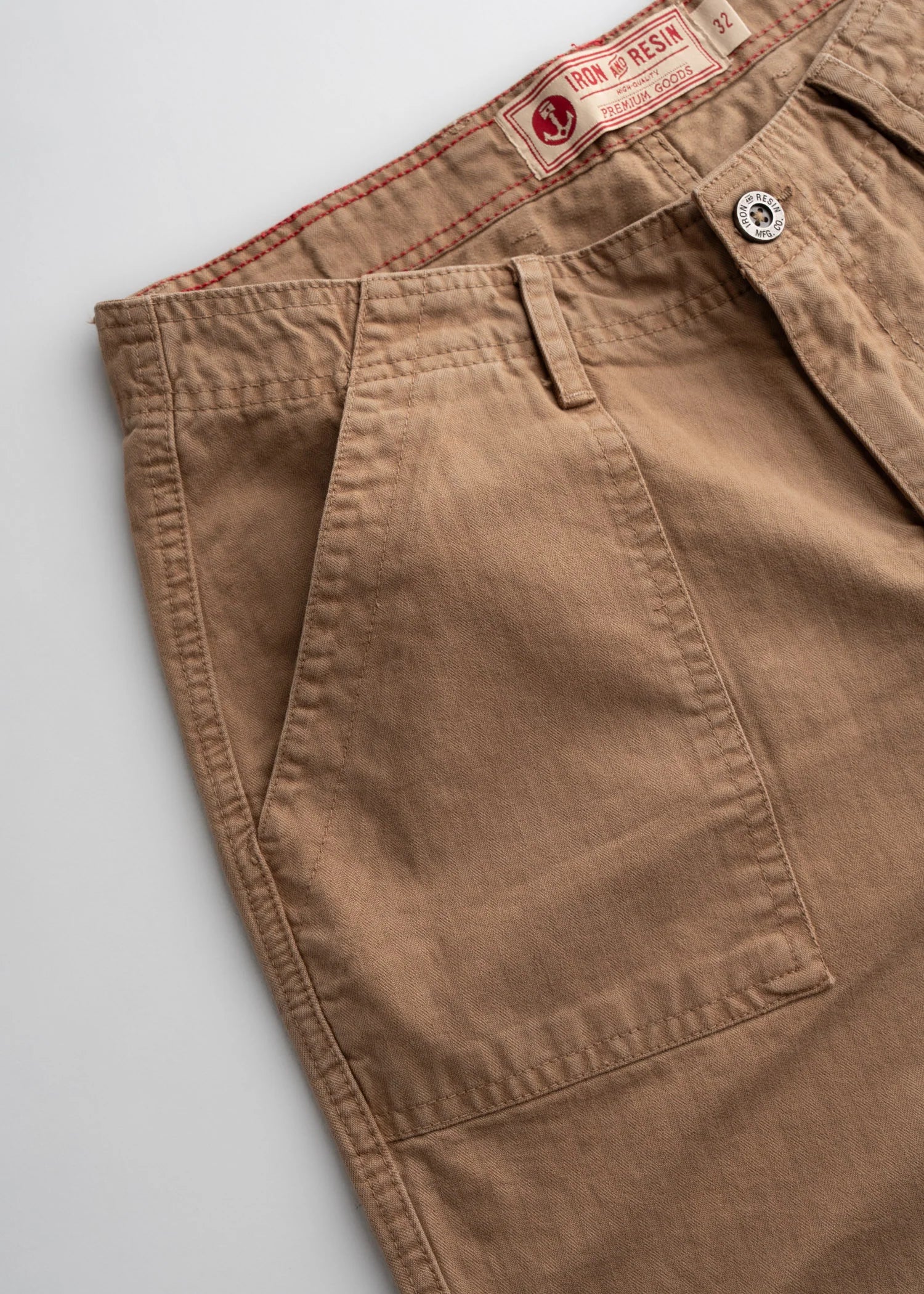 Herringbone Brigade Short-Khaki