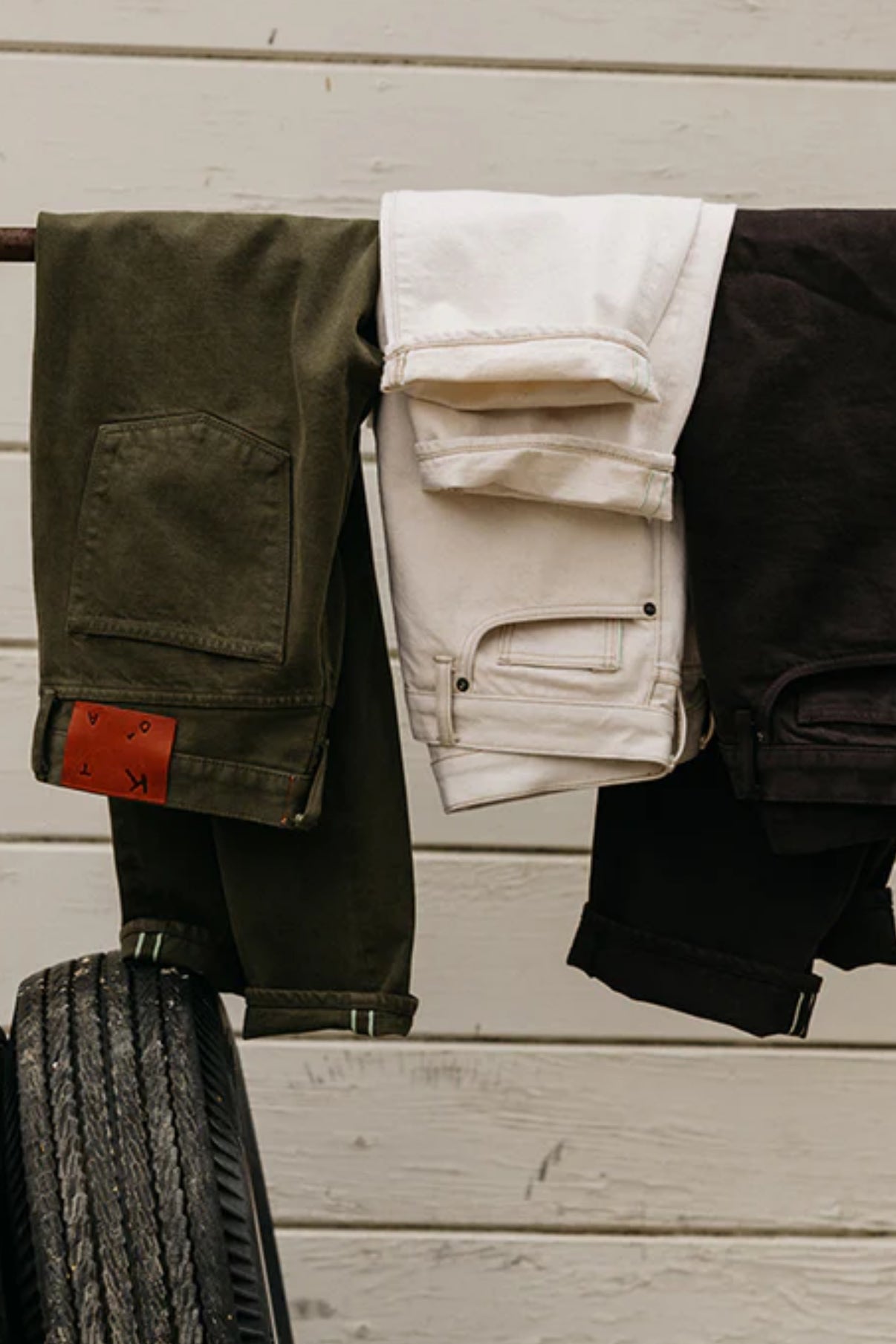 The Barrel Classic Straight Natural Slub - Military Green 14oz Selvedge