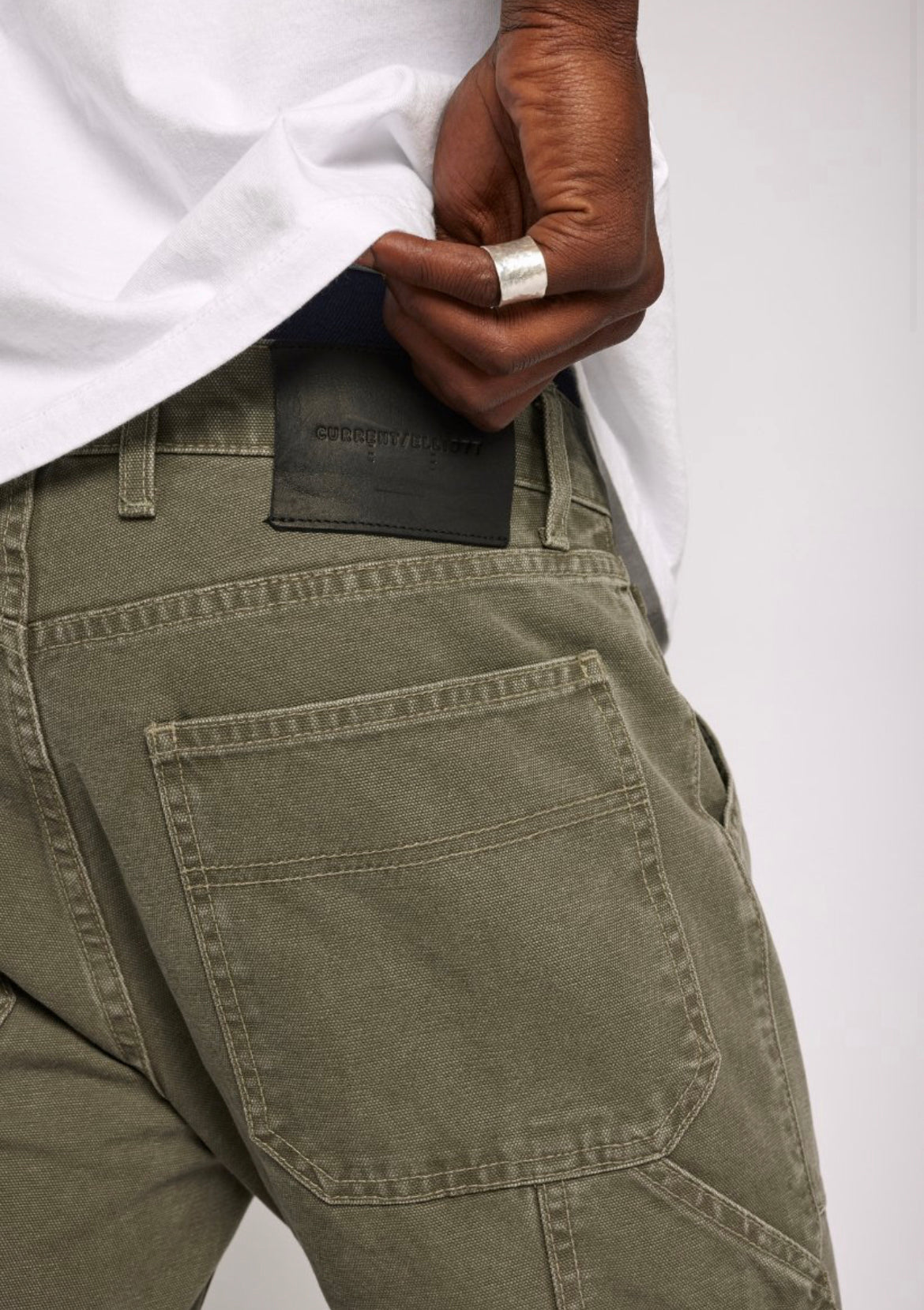 THE WILLIAMS PANT - ARMY GREEN