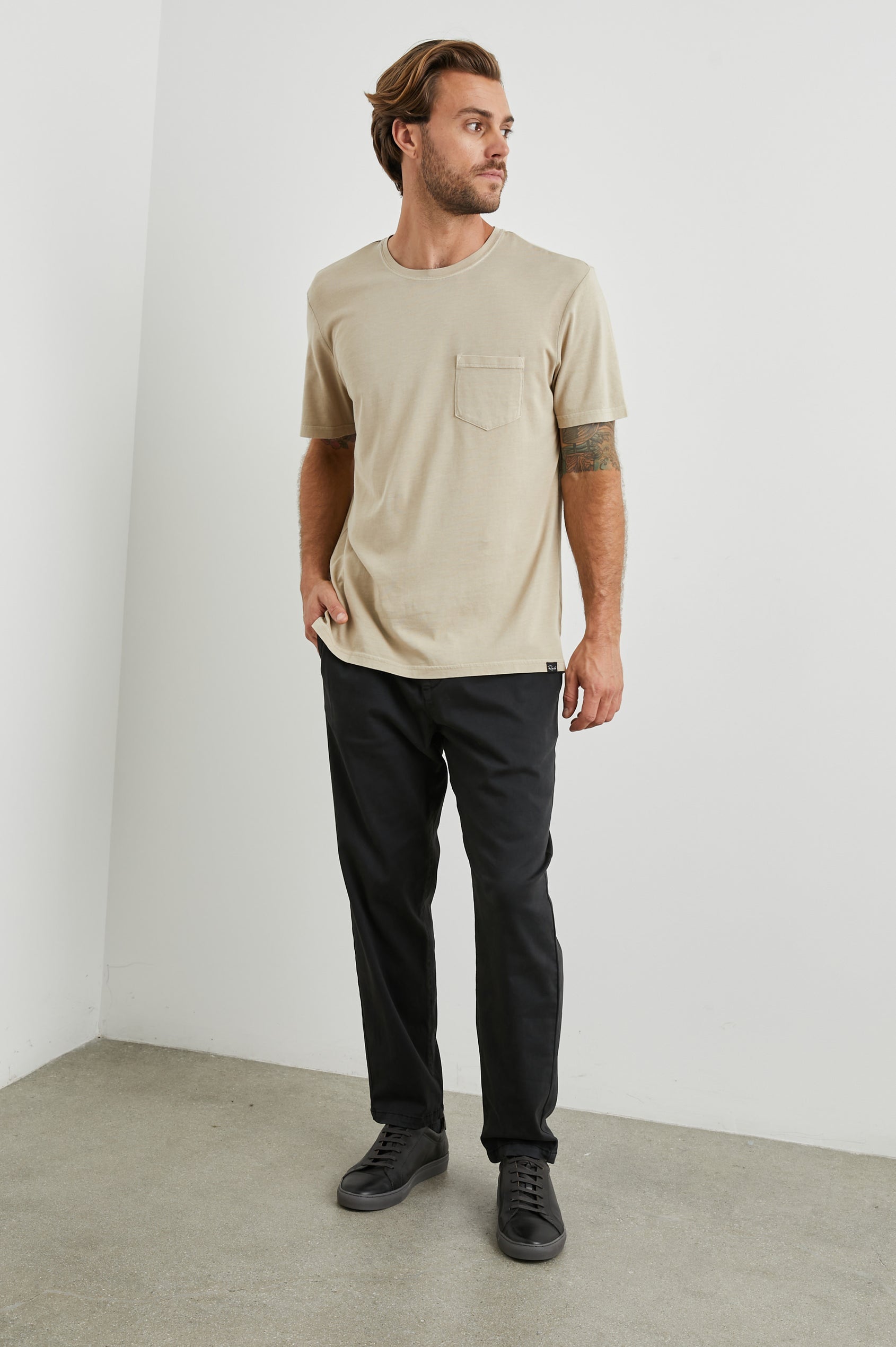 Johnny T-Shirt - Desert Sand