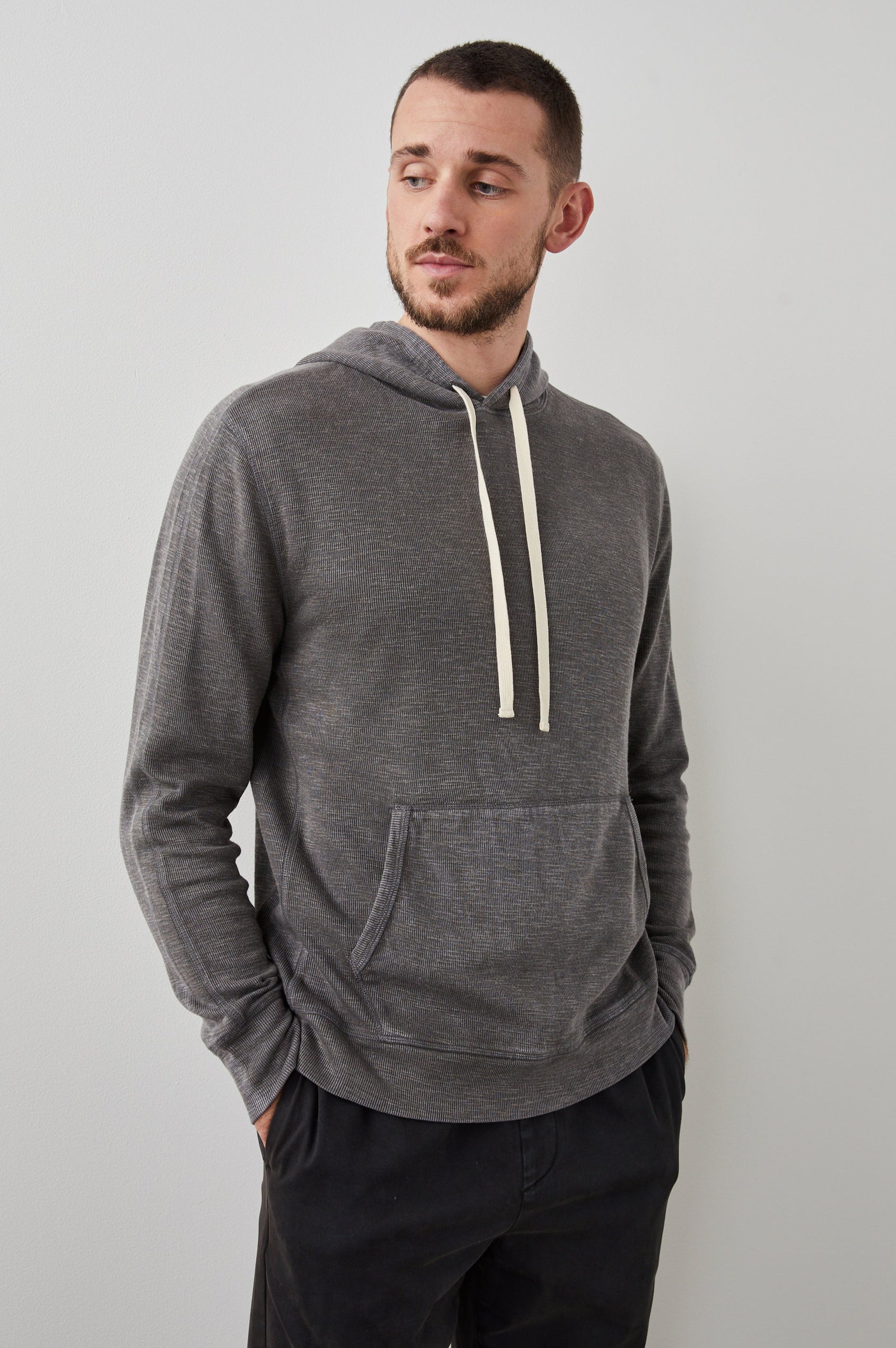 Mammoth Hoodie - Washed Black
