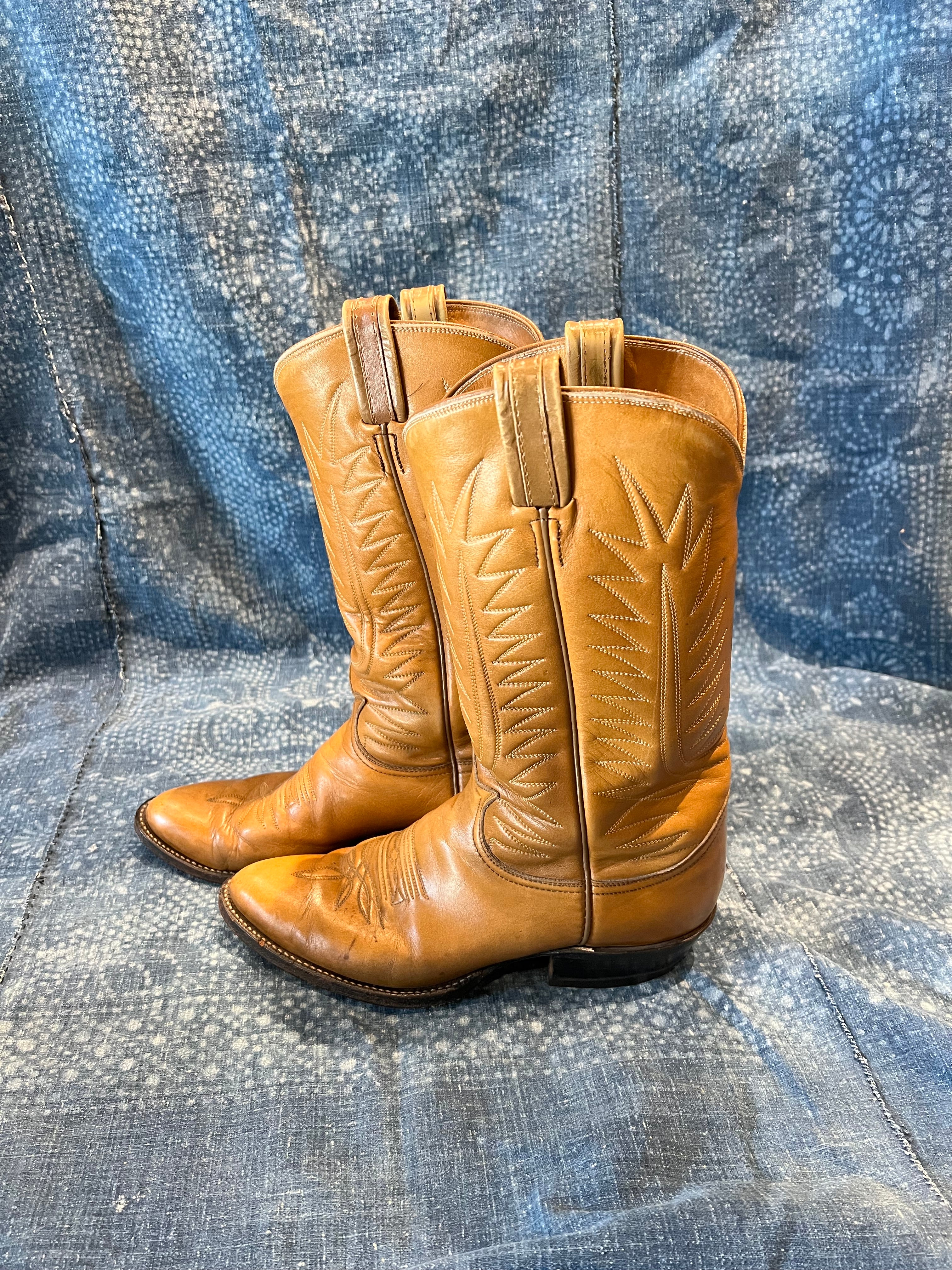 Vintage Women's Tony Lama Cowboy Boots
