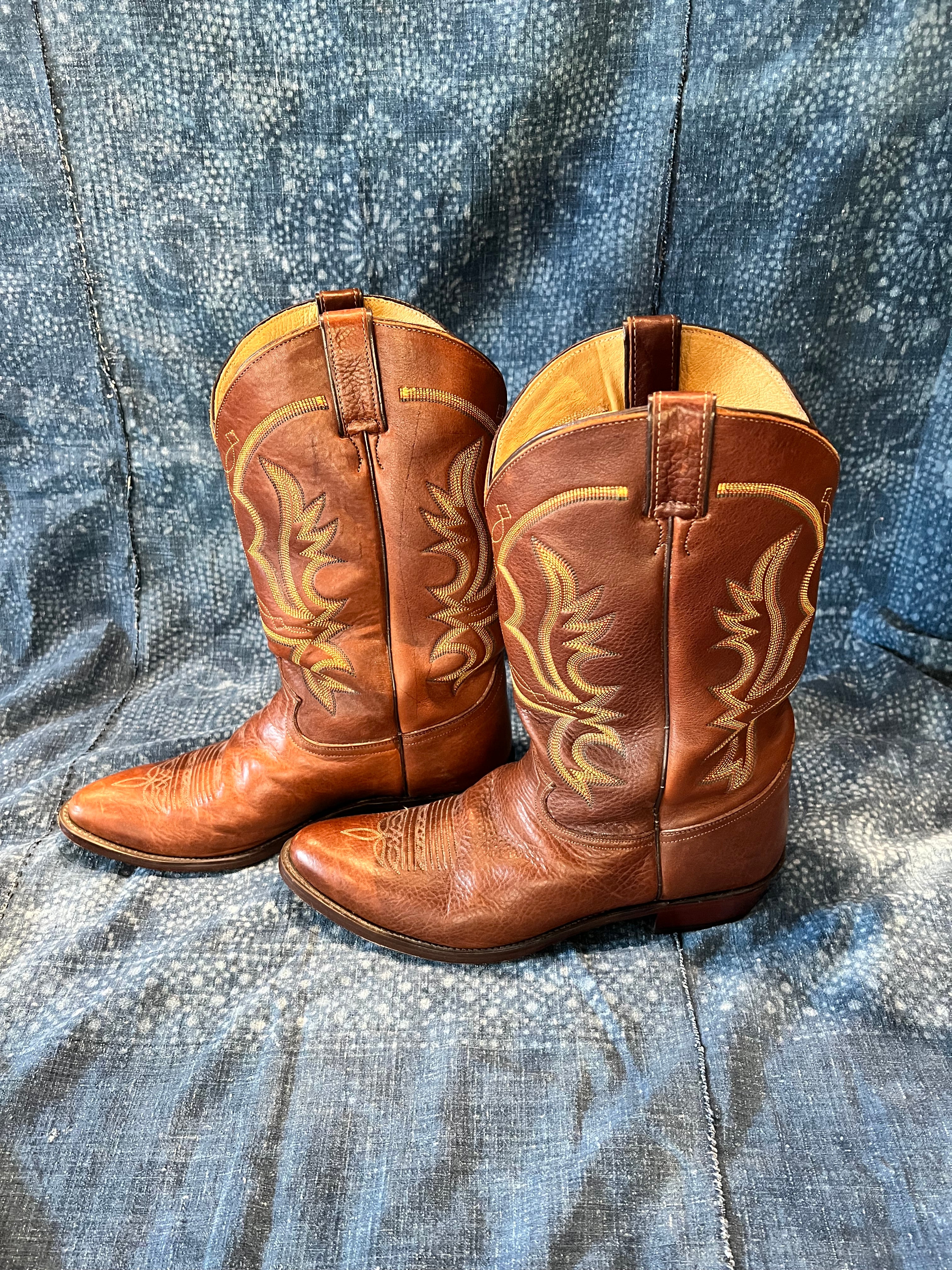 Vintage Justin Cowboy Boots