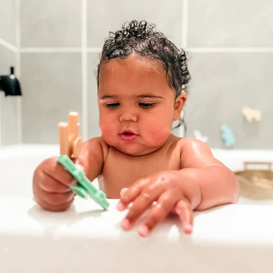 Noah’s Ark Suction Toy