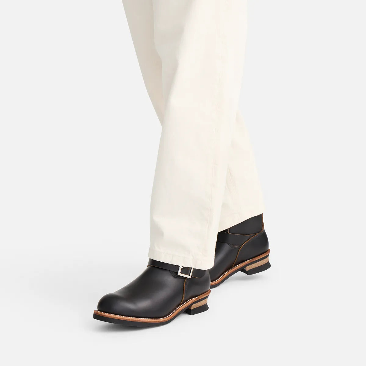 RED WING ENGINEER
