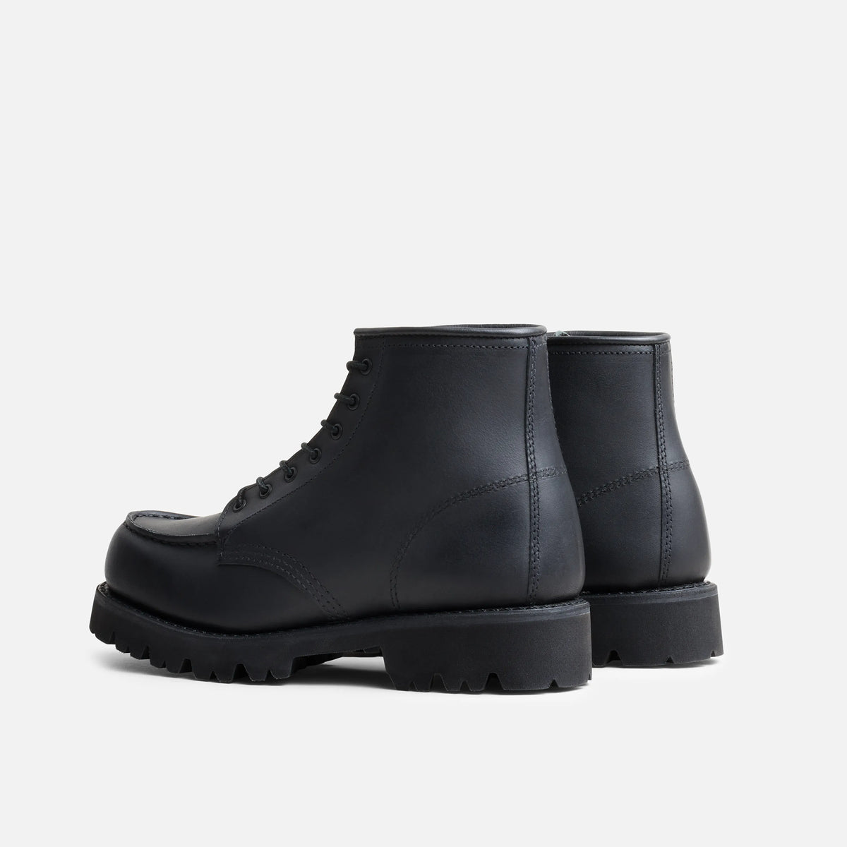 Women's Porter Moc in Black Boundary Leather