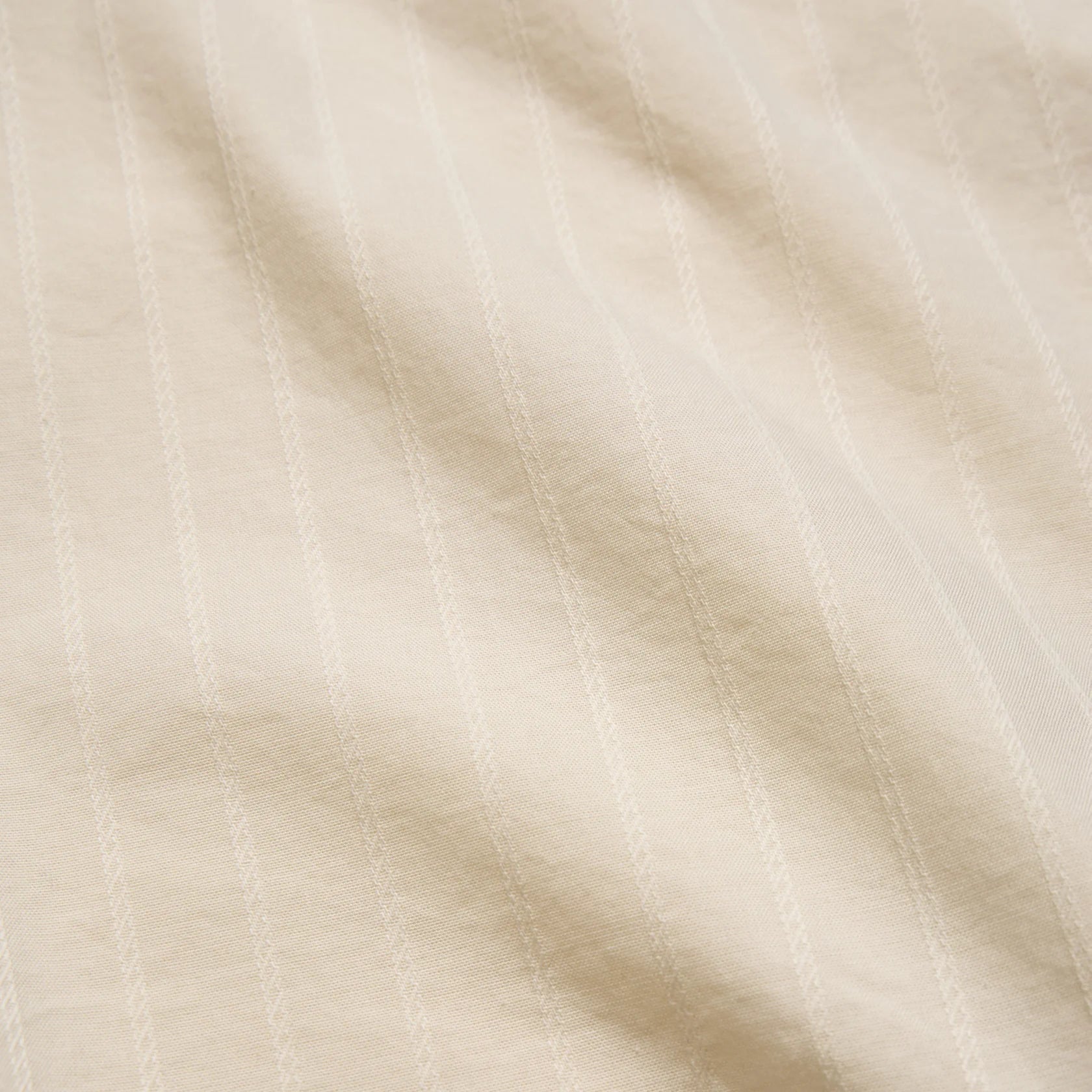Crosscut Deluxe Shortsleeve Shirt - Fowl Play : Off White Dobby