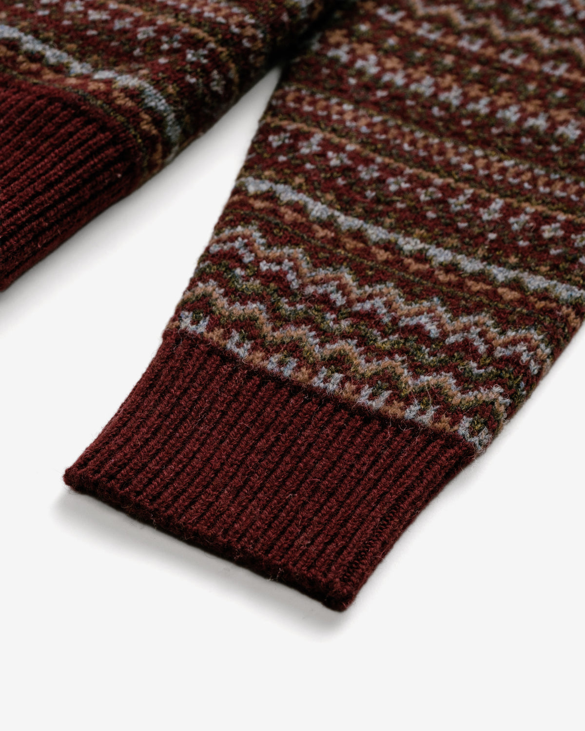 SW2460 Fairisle Crewneck Sweater-Burgundy