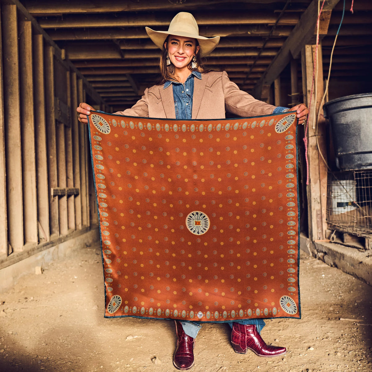 SAN MIGUEL - LONG TALL SCARF - RUST