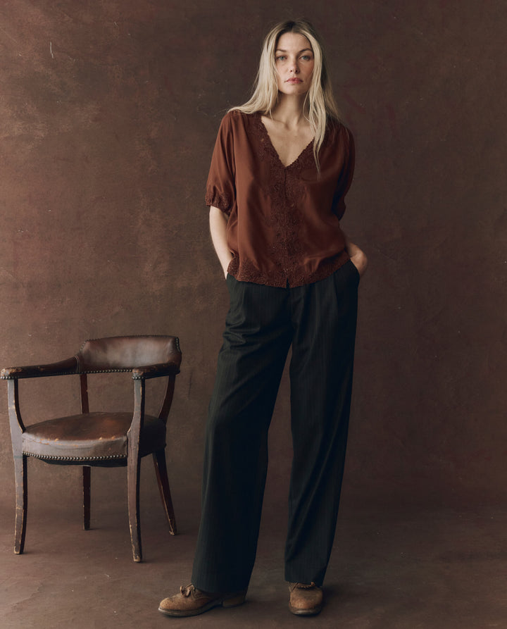 The Short Sleeve Legacy Top. Chocolate.