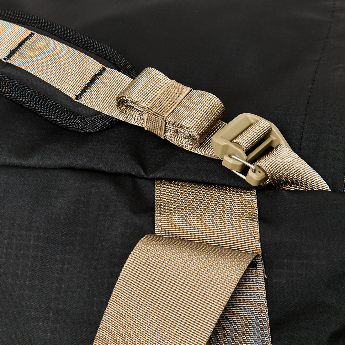 ALL-WEATHER 50L DUFFLE BAG - BLACK / COVERT