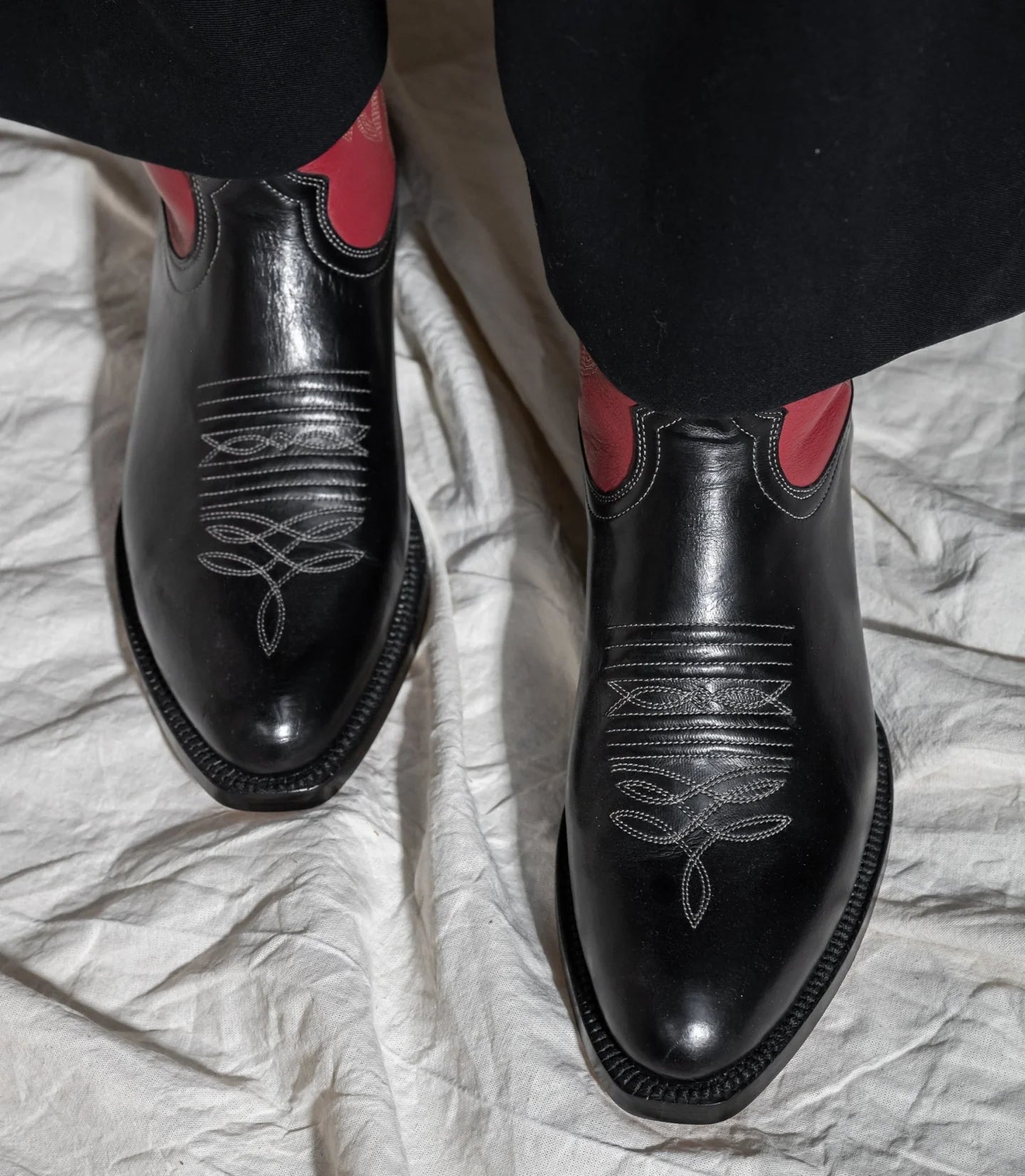 Unmarked Durango Boots Red/Black