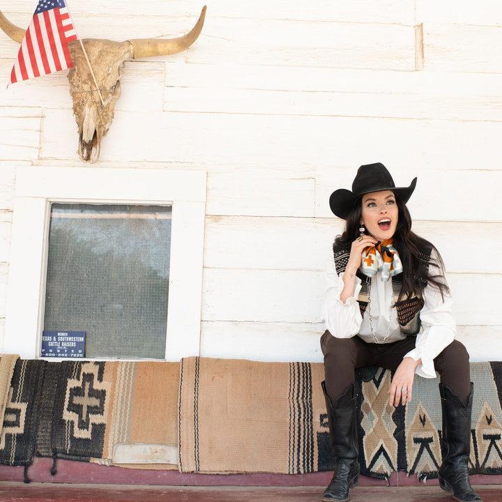 WEST TEXAS BUCK SCARF