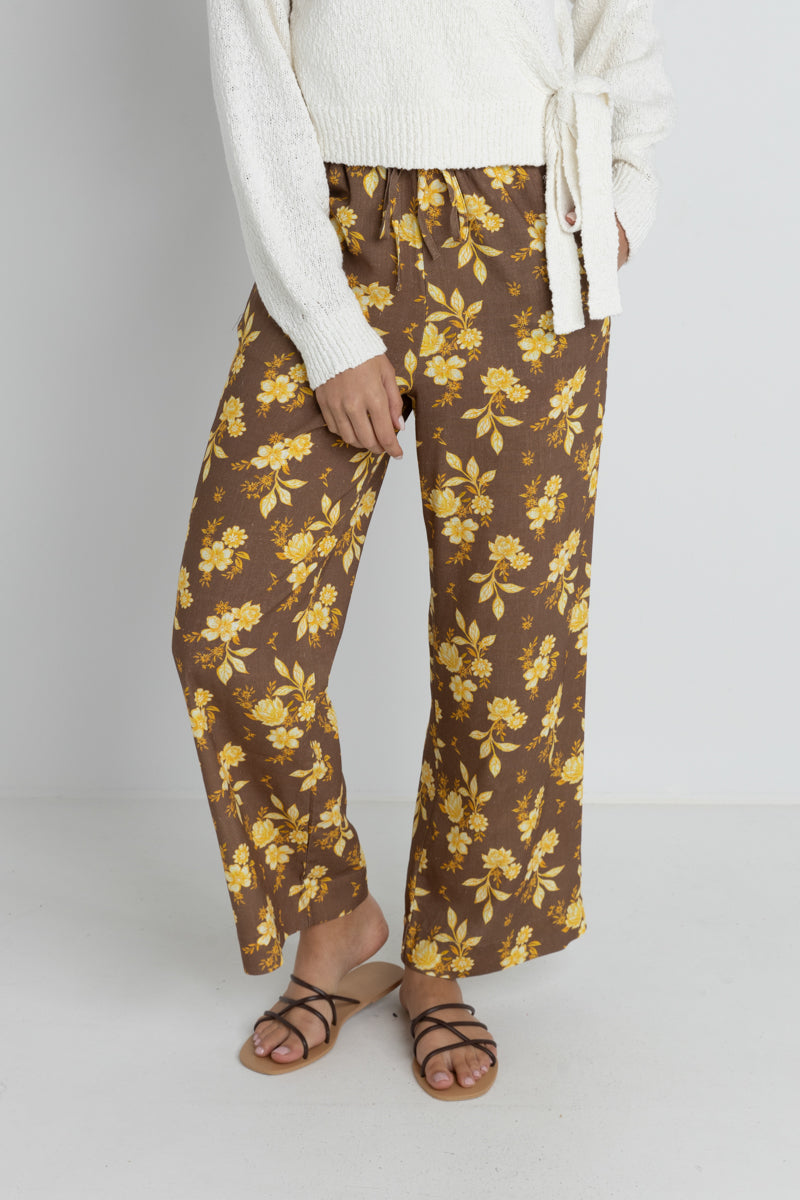 Anika Drawstring Pant in Cholcoate