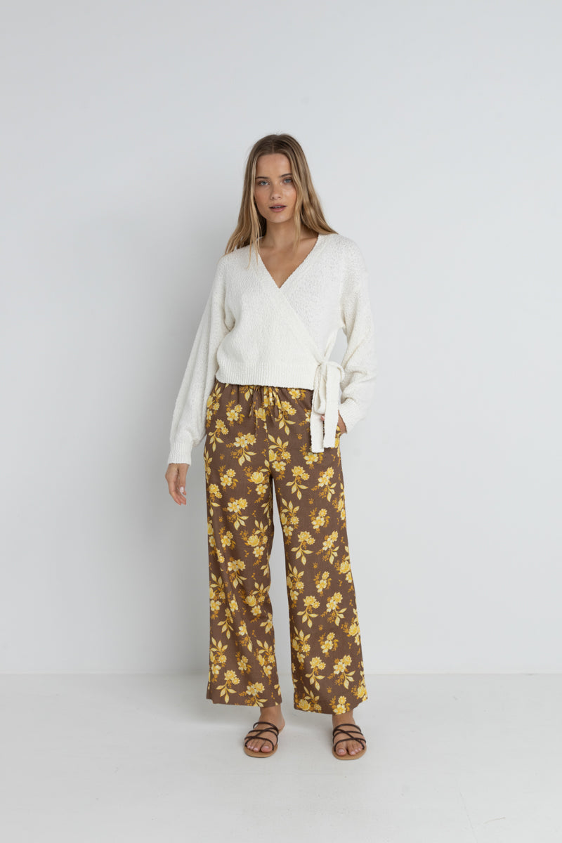 Anika Drawstring Pant in Cholcoate