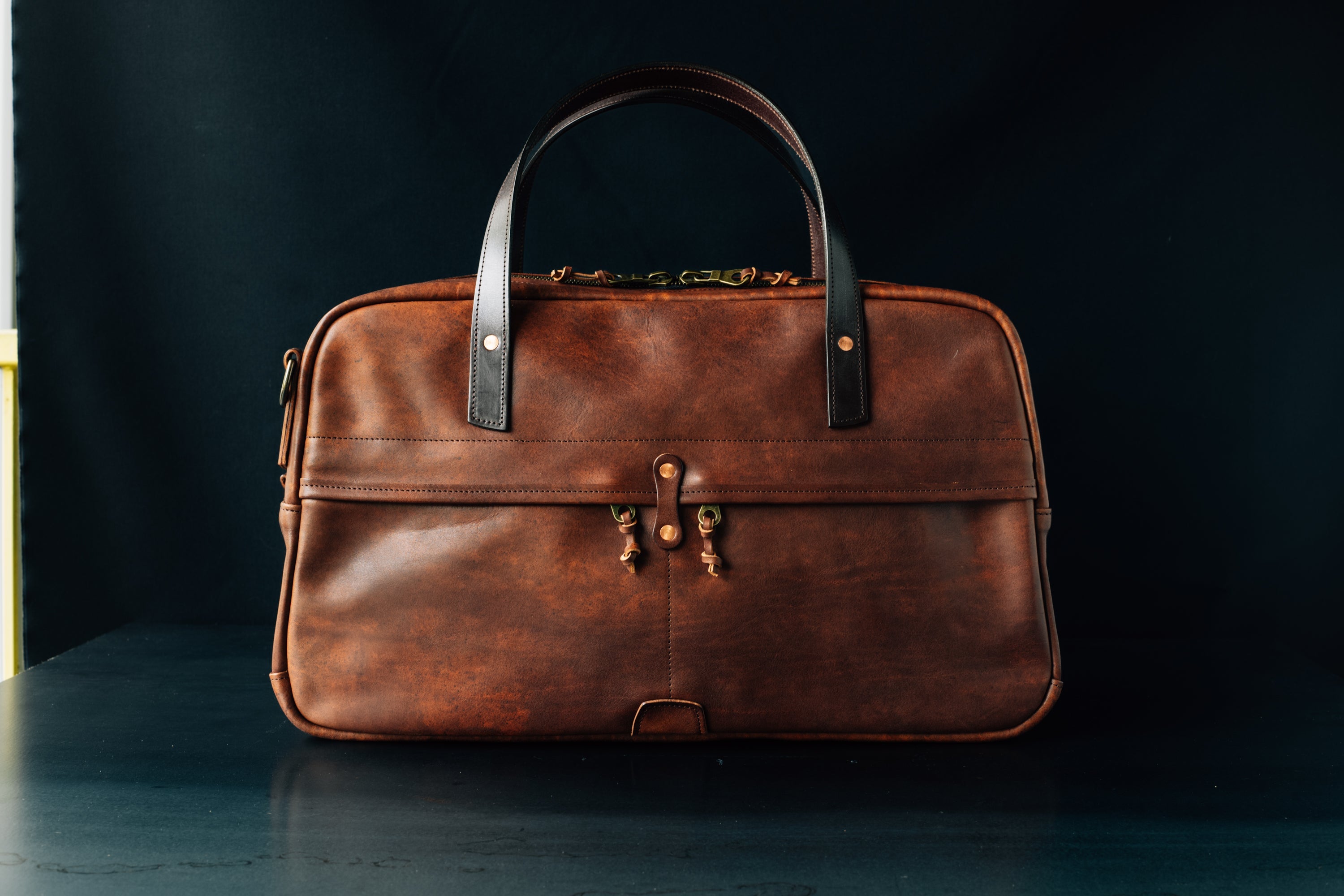 Weekender Duffle - 35L - Cognac Nemesis Leather