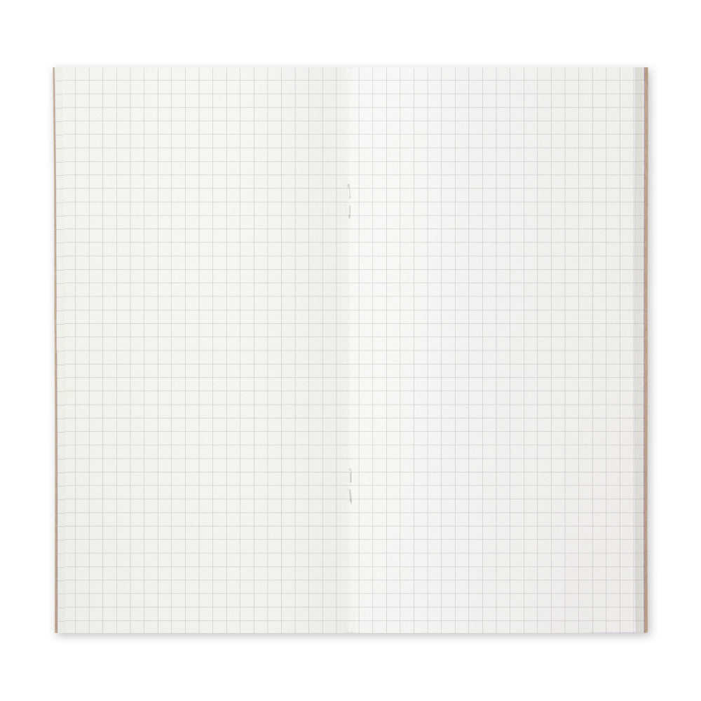 TRAVELER'S notebook Grid Refill 001