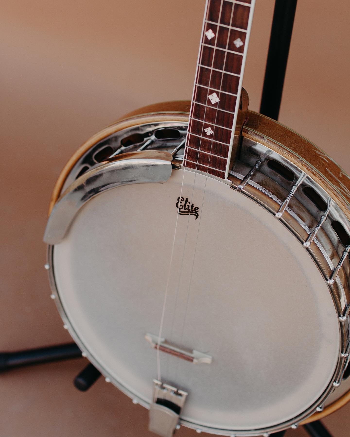 Antique Epiphone Rialto Tenor Banjo