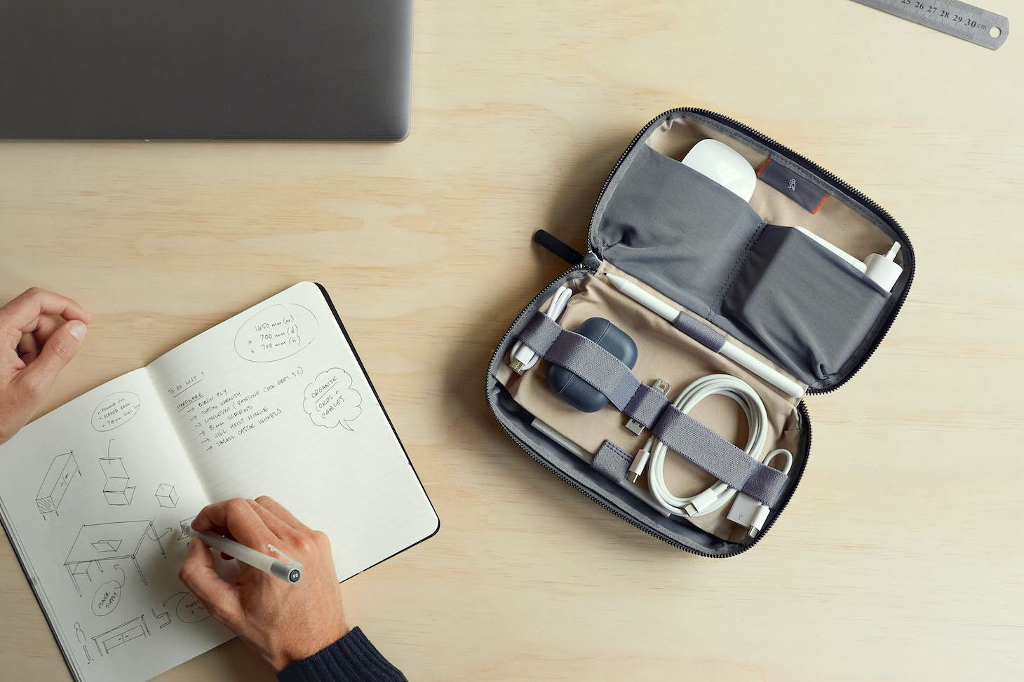 Bellroy Tech Kit