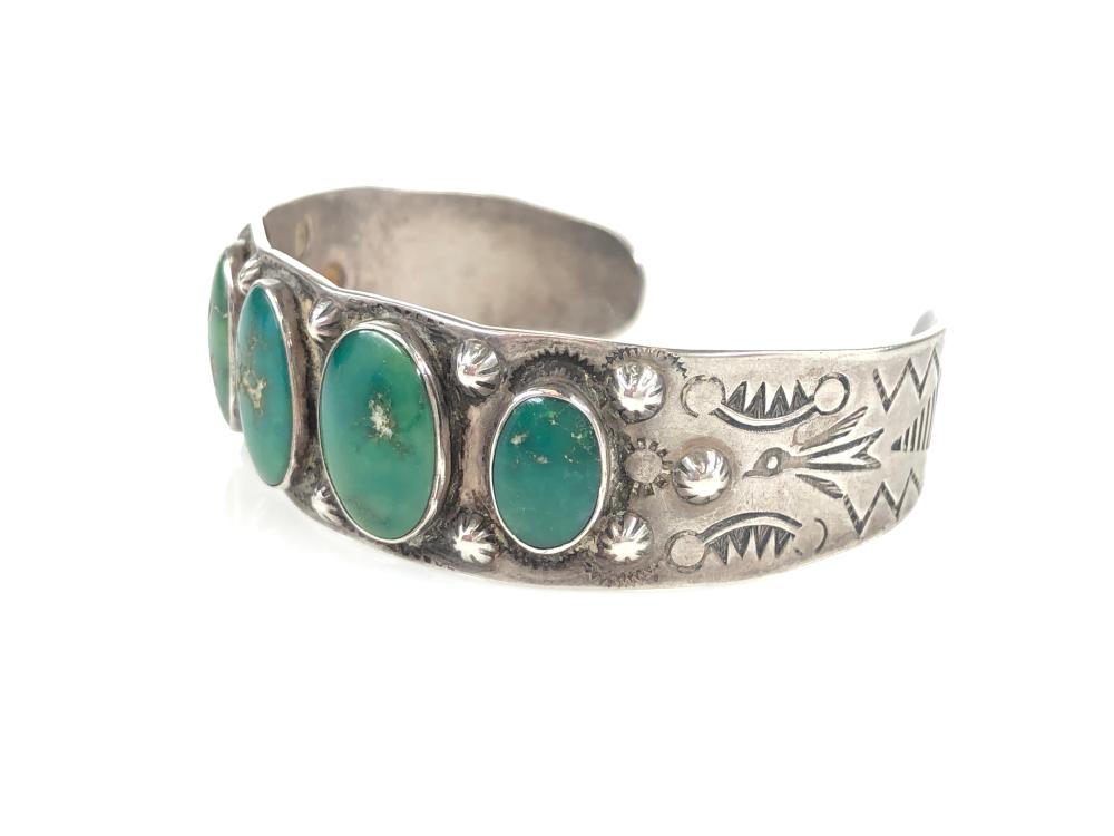 VINTAGE NATIVE AMERICAN STERLING SILVER & TURQUOISE CUFF