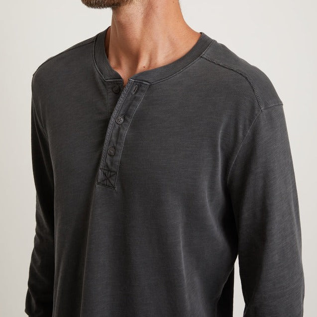 Lassen Long Sleeve Heavy Slub Henley in Forged Iron