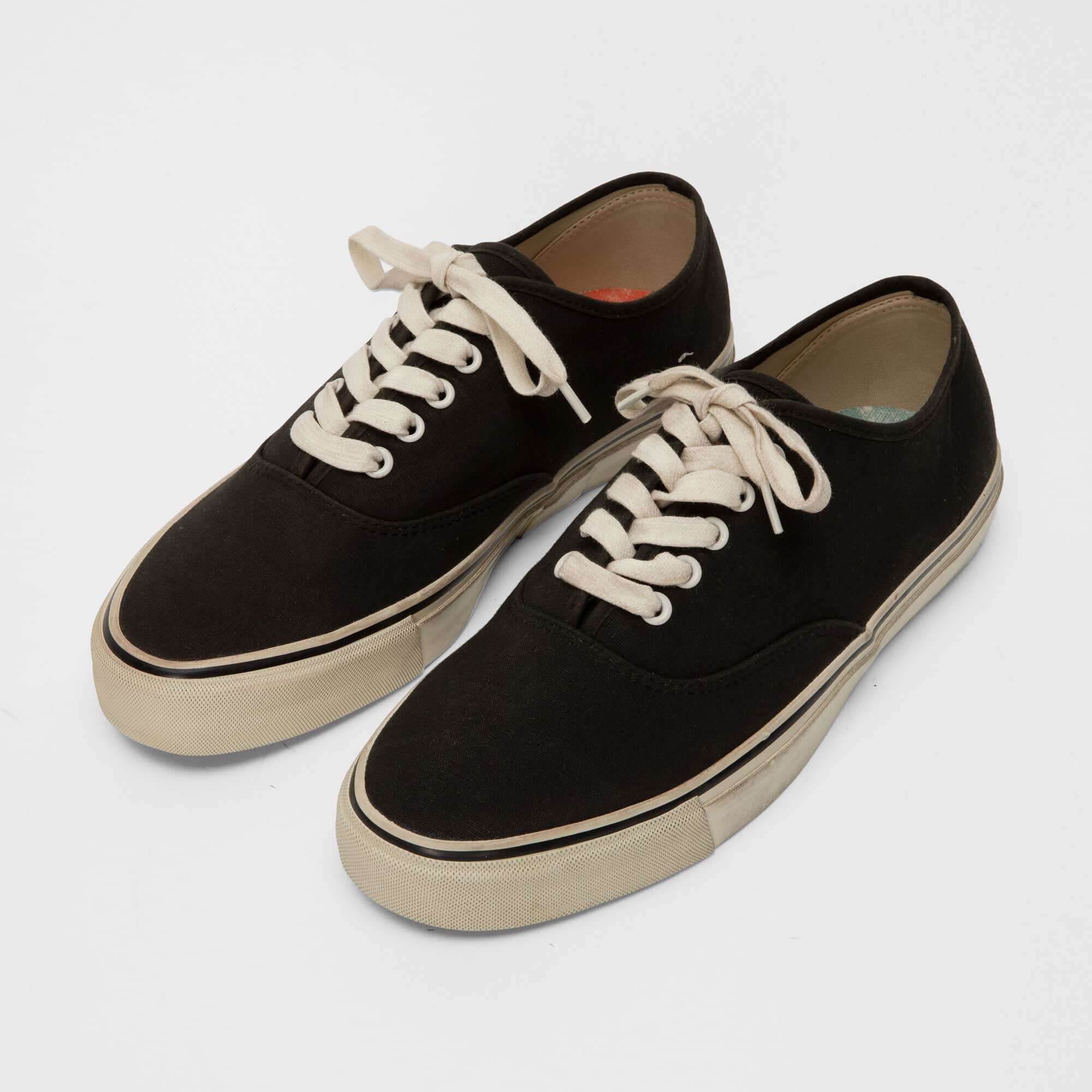 HOOD 1960s C.V. Oxford Sneakers