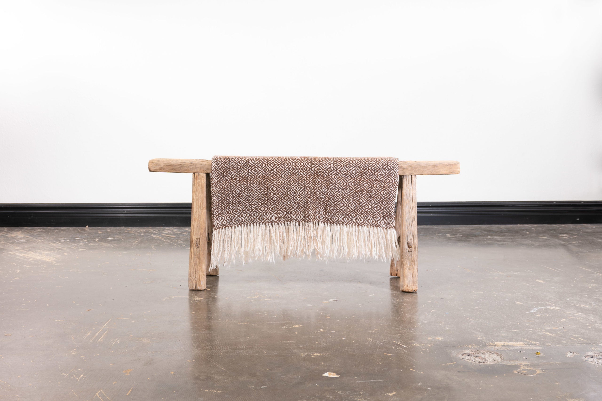 Etnico Llama Throw - Bird's Eye Brown/White